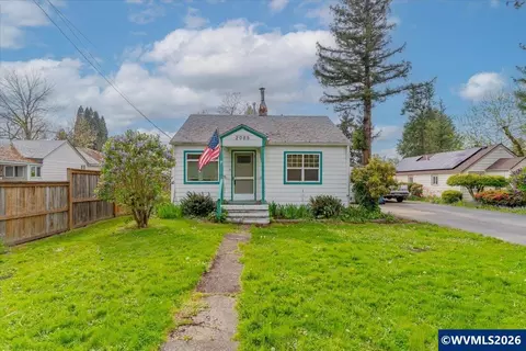 2085 Evergreen Ave NE, Salem, OR 97301
