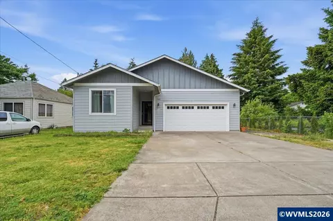 755 E Ash St, Lebanon, OR 97355