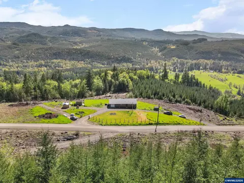 44350 Whiskey Butte Dr, Sweet Home, OR 97386