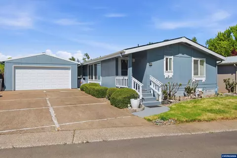 1401 W Ellendale Ave #39, Dallas, OR 97338