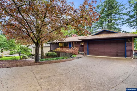 4441 NW Elmwood Dr, Corvallis, OR 97330