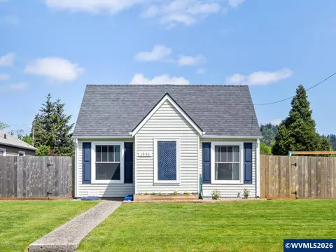 1531 Franklin St, Lebanon, OR 97355