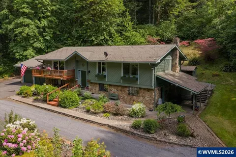 41178 Port Dr, Sweet Home, OR 97386