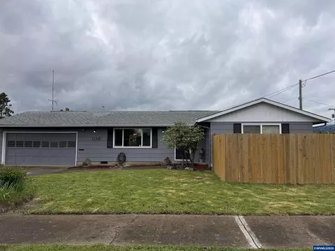 1148 Darlene Ave, Springfield, OR 97477