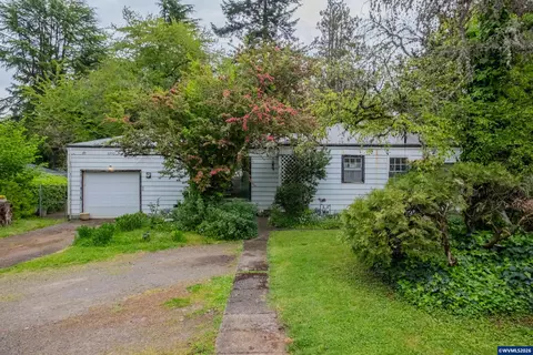 3950 Stanley Ln S, Salem, OR 97302