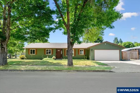 6237 Woodlawn Dr NE, Keizer, OR 97303