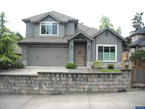 3146 NW 29th St, Corvallis, OR 97330