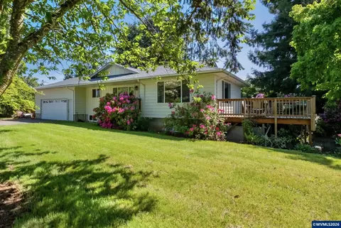 34207 Pennington Ln, Lebanon, OR 97355