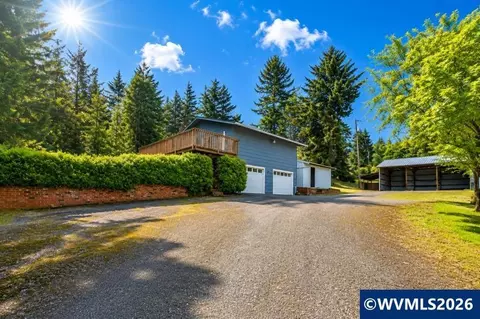 38113 Golden Valley Dr, Lebanon, OR 97355