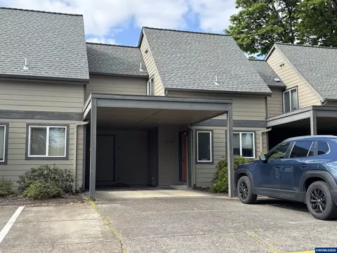 1253 SW Maple Tree Ct, Corvallis, OR 97333