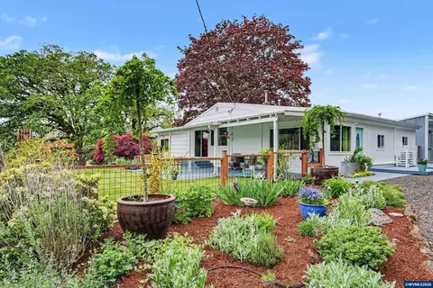 28891 Blaze Dr, Corvallis, OR 97330
