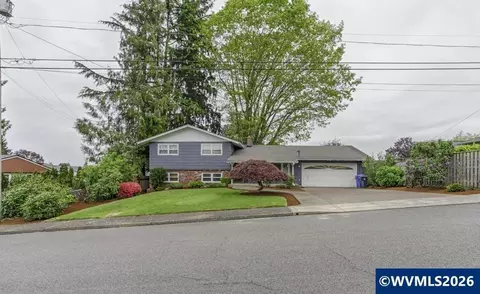 2686 Mountain View Dr S, Salem, OR 97302