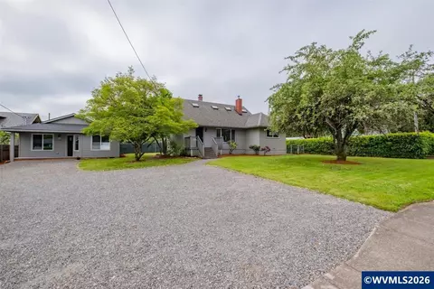 3392 Sunnyview Rd NE, Salem, OR 97301