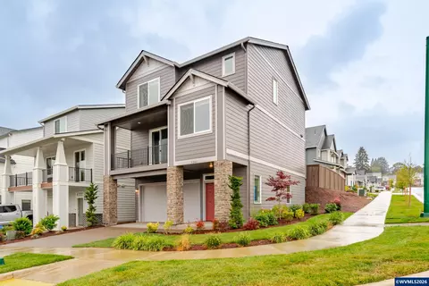 3246 Butte Dr, Forest Grove, OR 97116