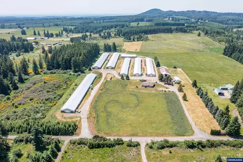 25641 S Schockley Rd, Beavercreek, OR 97004