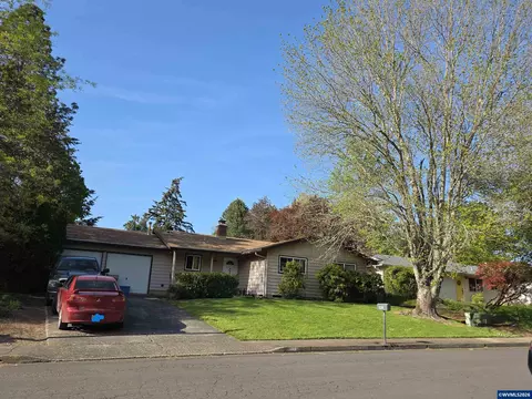 691 NW Maxine Ave, Corvallis, OR 97330