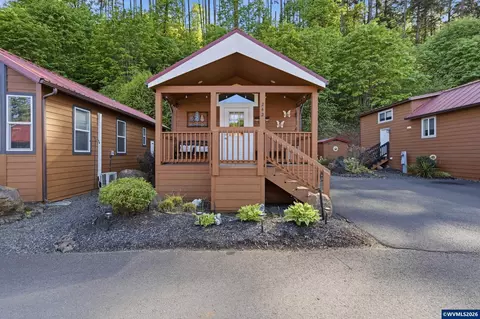 8372 Enchanted Way SE #242, Turner, OR 97392