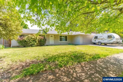 4842 Lone Oak Rd SE, Salem, OR 97302