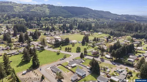View/Area - 520 Fir St, Lyons, OR 97358 photo 6 of 6