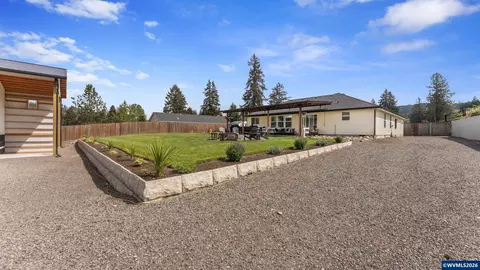 Exterior - 520 Fir St, Lyons, OR 97358 photo 6 of 6