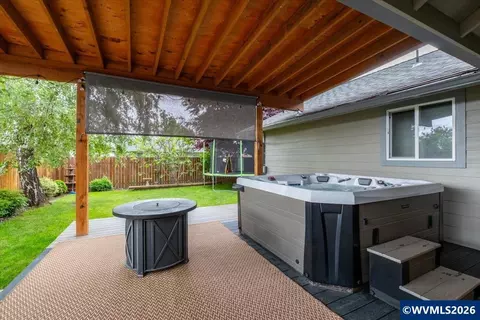 Exterior - 4580 Thrush Dr NE, Salem, OR 97301 photo 2 of 7