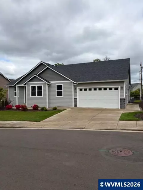 Exterior - 708 NW George Ct, Sublimity, OR 97385 photo 2 of 6