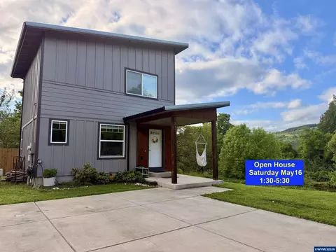 317 SE Sheridan Rd, Sheridan, OR 97378