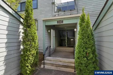 3542 Halifax Sq NE, Salem, OR 97302