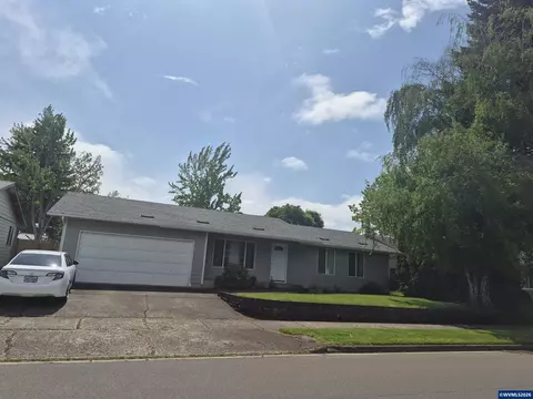1996 Summercrest Dr S, Salem, OR 97306