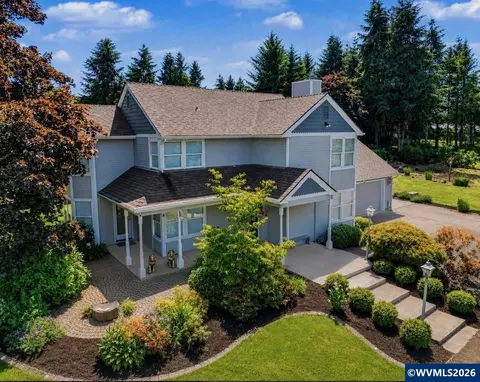 3875 Trailblazer Pl SE, Salem, OR 97317