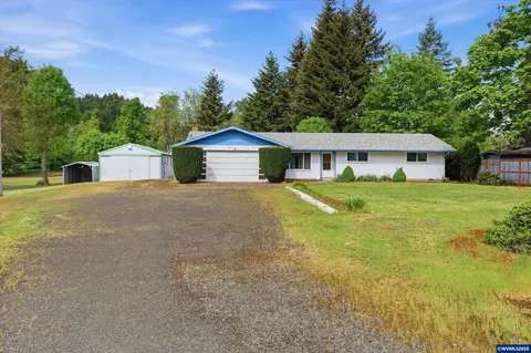 837 SW River Dr, Dallas, OR 97338