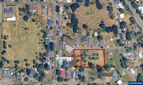 235 Ivy St, Willamina, OR 97396