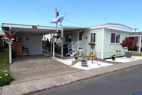 5521 43rd Ave NE, Salem, OR 97305