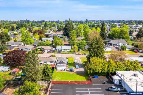 View/Area - 224-226 Stark St N, Salem, OR 97303 photo 4 of 5