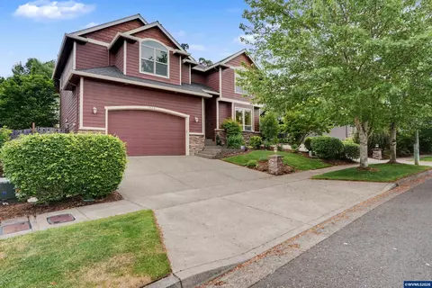 5428 Swallowtail St SE, Salem, OR 97306
