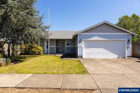 3127 S 12th St, Lebanon, OR 97355