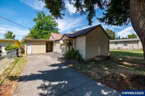 1044 23rd Ave, Sweet Home, OR 97386