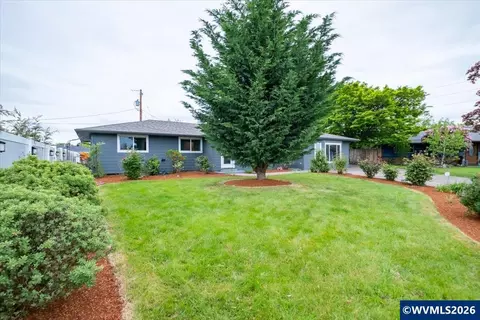 3817 Pine St, Albany, OR 97322