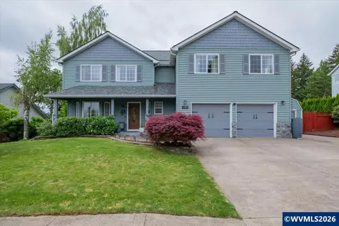 1789 SW Boxwood Ln, Dallas, OR 97338