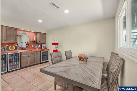 Dining - 4575 Eagle Crest Rd NW, Salem, OR 97304 photo 2 of 2