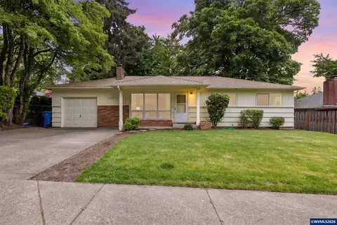 755 Vista Ave SE, Salem, OR 97302