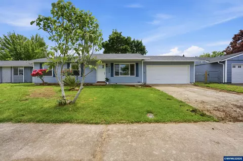 4658 Squire Ct NE, Salem, OR 97301