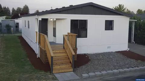 2728 Shellyanne Way NE #107, Salem, OR 97305