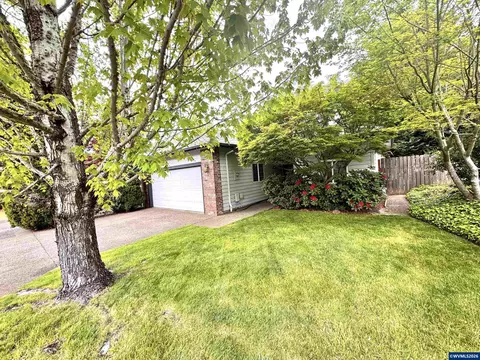 3142 La Costa Lp Lp S, Salem, OR 97302