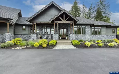 32568 Deberry Rd, Creswell, OR 97426
