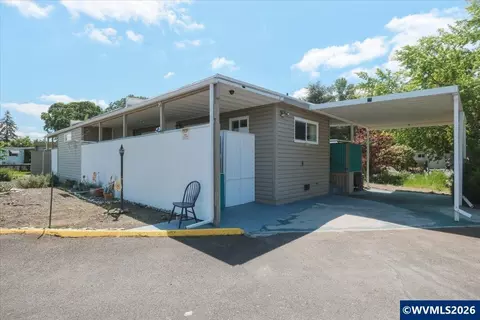 1010 SE Geary St #25, Albany, OR 97322