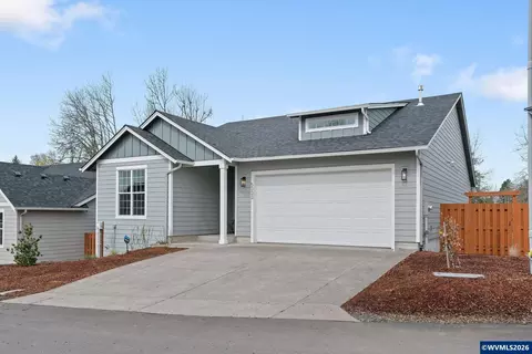 9324 Glory Ct NE, Salem, OR 97305