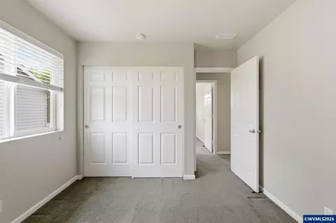 Bedroom - 5475 Charles Way, Eugene, OR 97402 photo 8 of 8