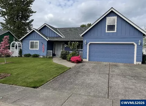 571 Hobson St, Stayton, OR 97383