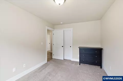 Bedroom - 2112 Equestrian Lp Lp S, Salem, OR 97302 photo 5 of 7